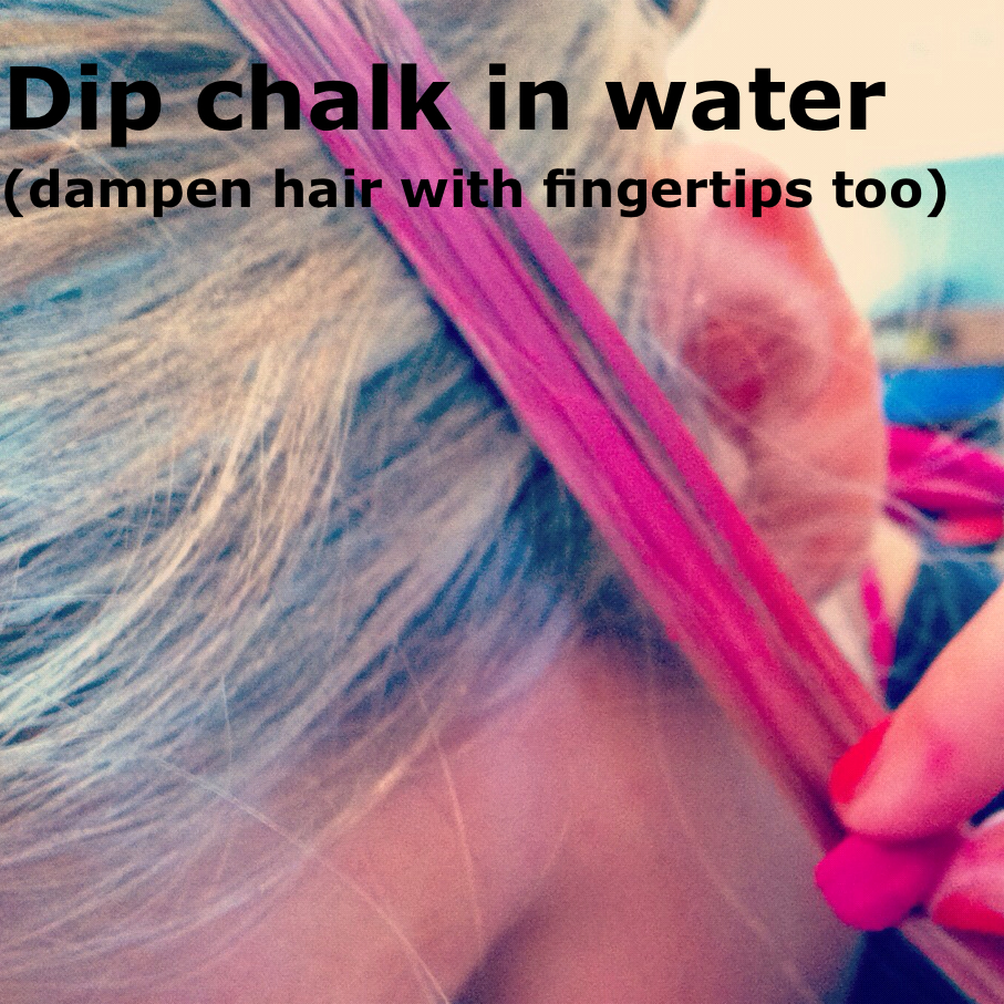 How To Chalk Your Hair Temporary Streaks Tutorial