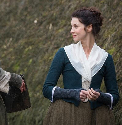 Knitted garments on Outlander