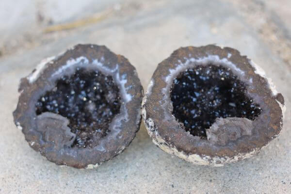 GEM O RAMA in Trona California GEM O RAMA in Trona California