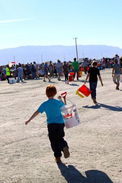 GEM O RAMA in Trona California GEM O RAMA in Trona California