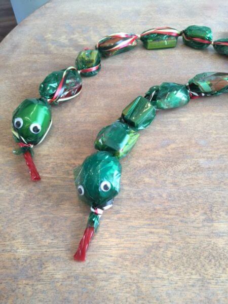 so cute - candy lei snake! 