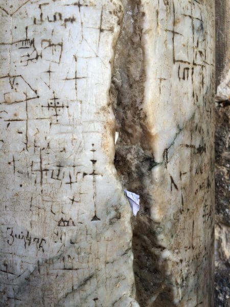 church of the holy sepulchre grafitti pillar