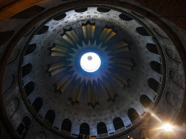 Oculus in the Church of the Holy Sepulchre in Jerusalem 