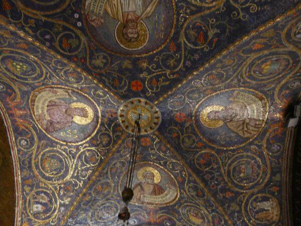 Touring the Church of the Holy Sepulchre