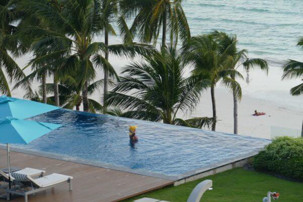 infinity pool at the Lind