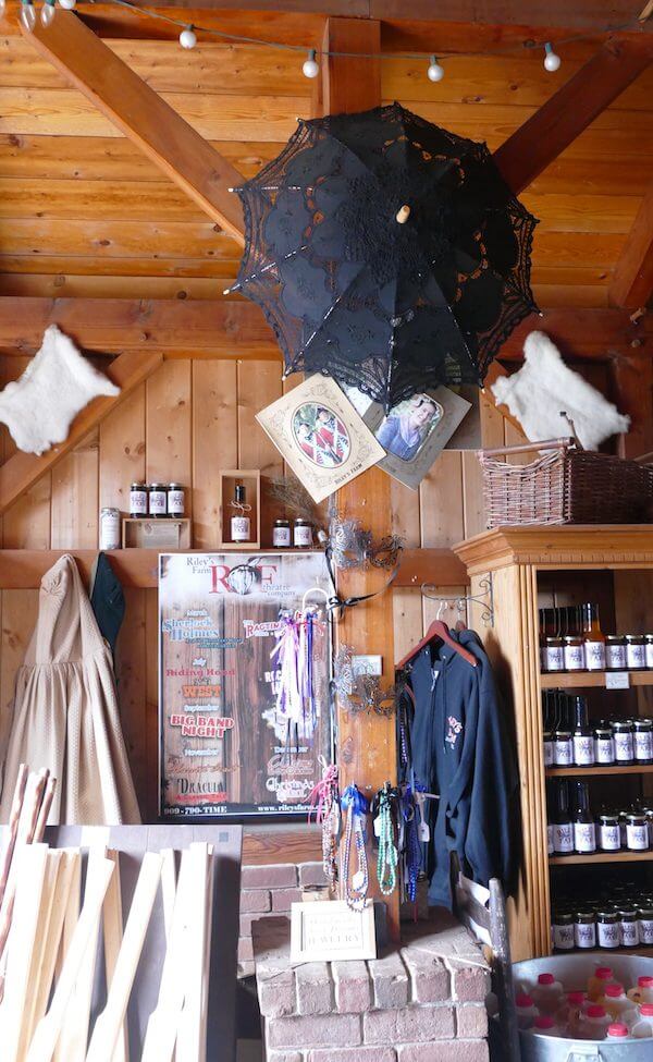 Riley's Farm Gift Shop